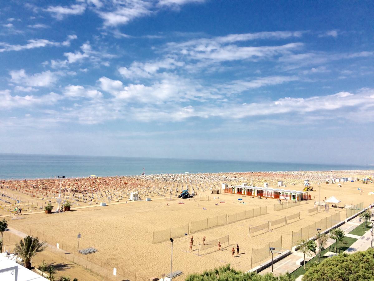 Diana - Appartamenti Bibione Exterior photo